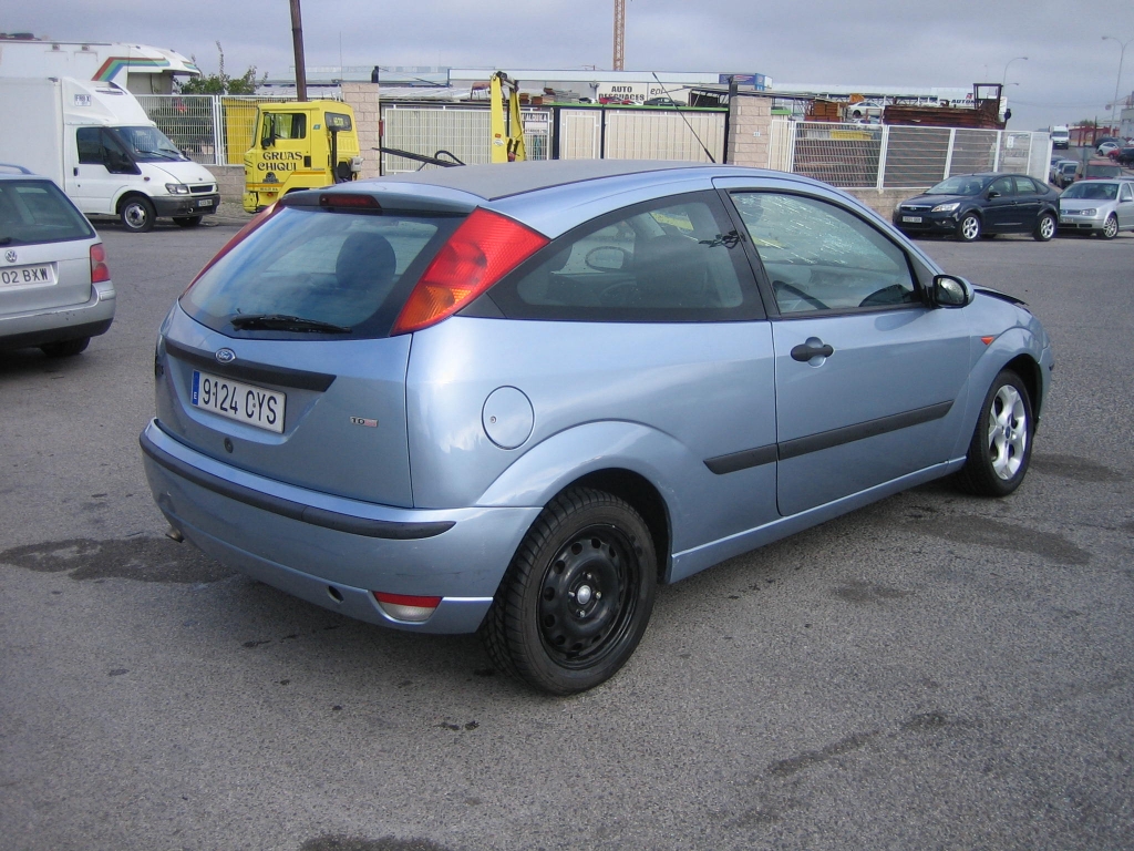VISTA TRASERA DERECHA FORD FOCUS 1.8 TDCI 100CV