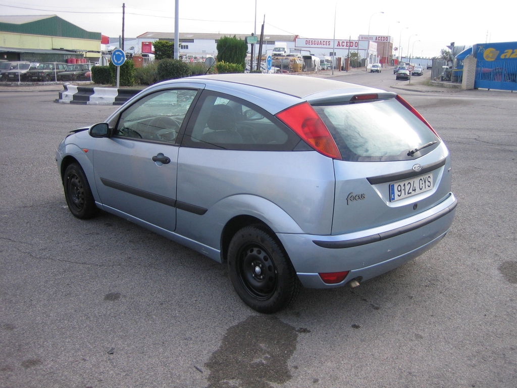 VISTA TRASERA IZQUIERDA FORD FOCUS 1.8 TDCI 100CV
