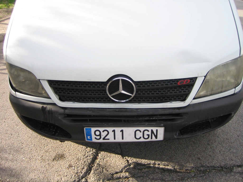 VISTA LEVE GOLPE DELANTERO MERCEDES BENZ SPRINTER 416 2.7 CDI 156CV ISOTERMO CON EQUIPO DE FRIO