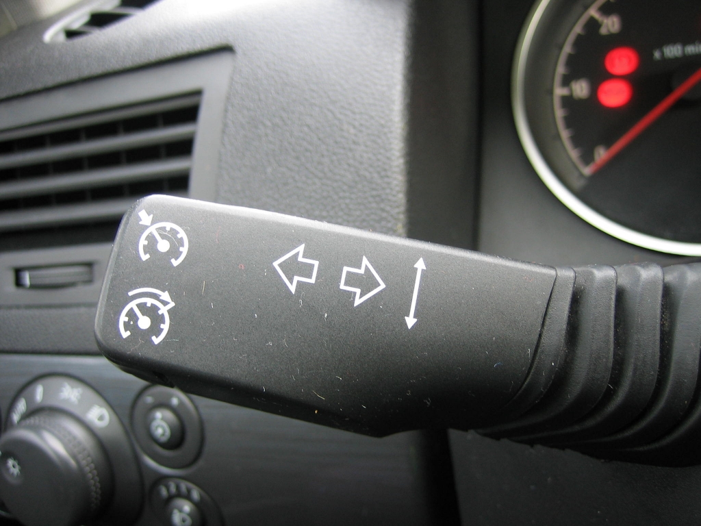 VISTA TEMPOMAT OPEL ASTRA 1.7 CDTI 100CV