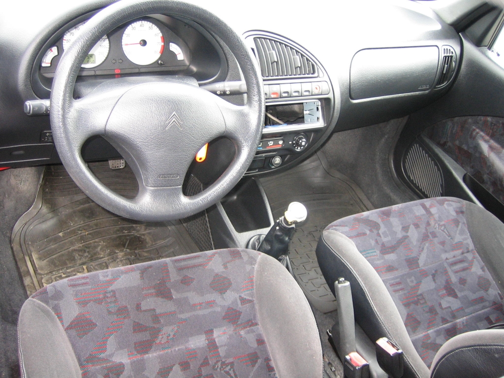 CITROEN SAXO 1.6 I VTS 88CV