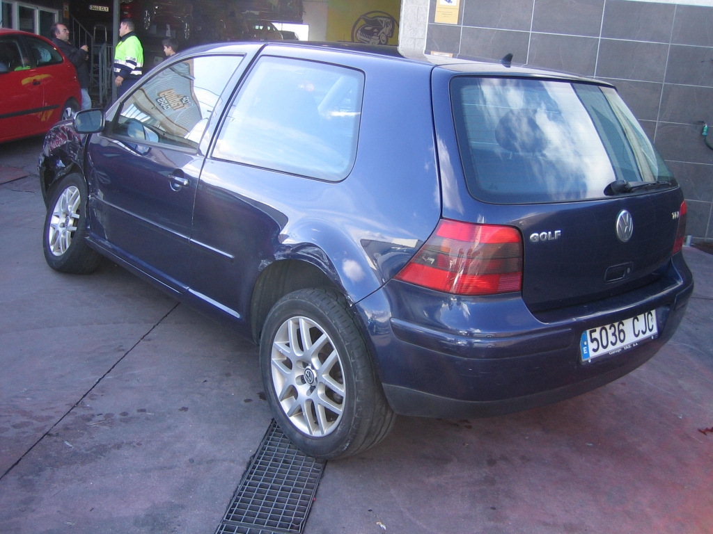 VOLSWAGEN GOLF IV 1.9 TDI 100CV