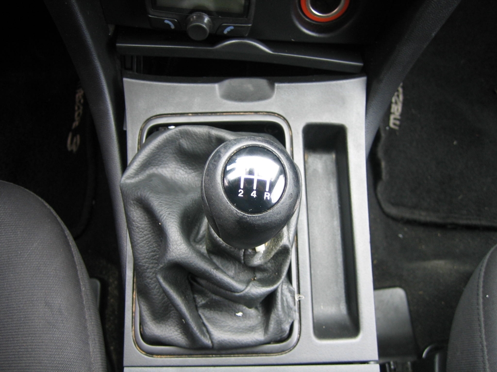 VISTA CAMBIO MAZDA 3 1.6 CRTD  109CV