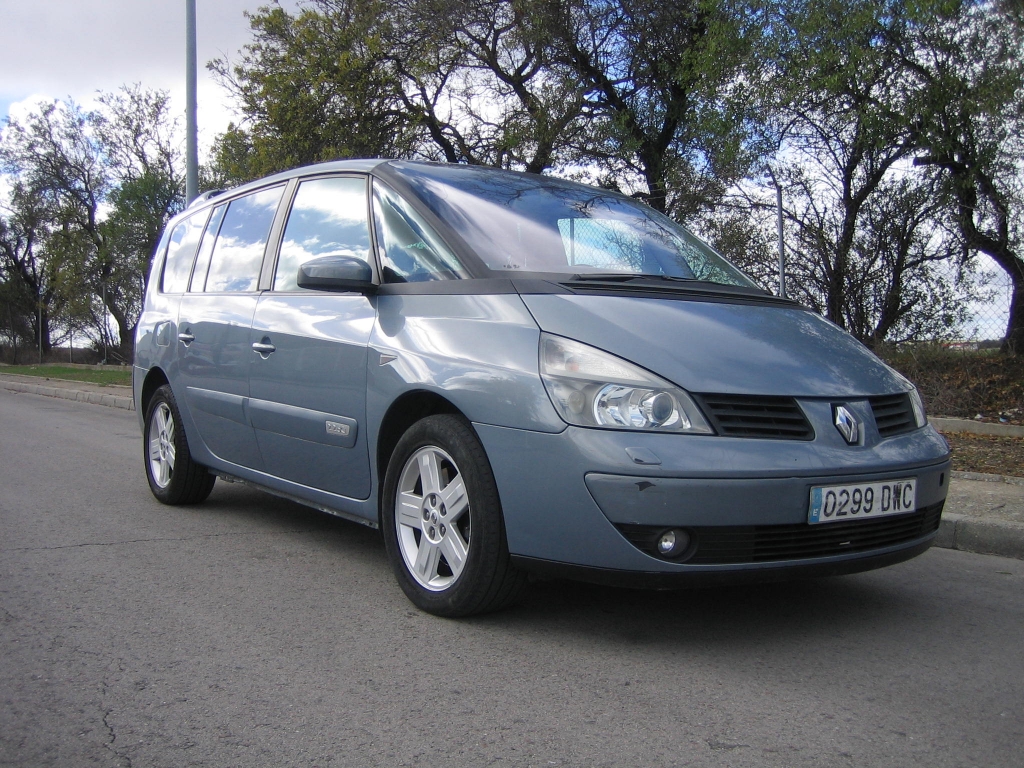 VISTA DELANTERA DERECHA RENAULT ESPACE 2.2 DCI 150CV 7 PLAZAS AUTOMATICA