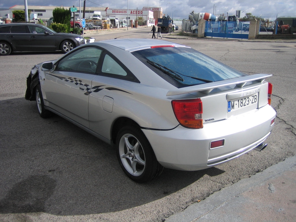 VISTA TRASERA IZQUIERDA TOYOTA CELICA 1.8 I 143CV