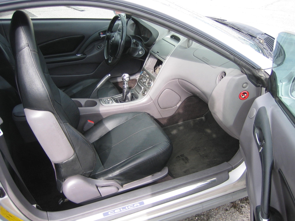 VISTA INTERIOR DERECHO TOYOTA CELICA 1.8 I 143CV