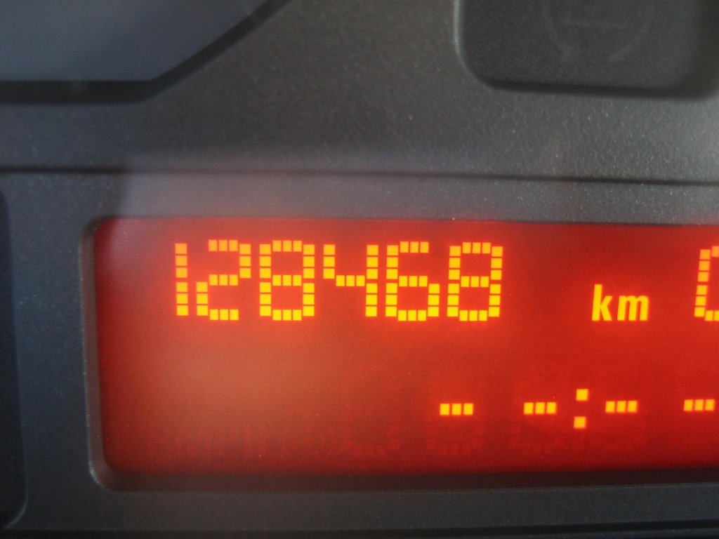 VISTA KM BMW 320 CI COUPE 2.2 170CV