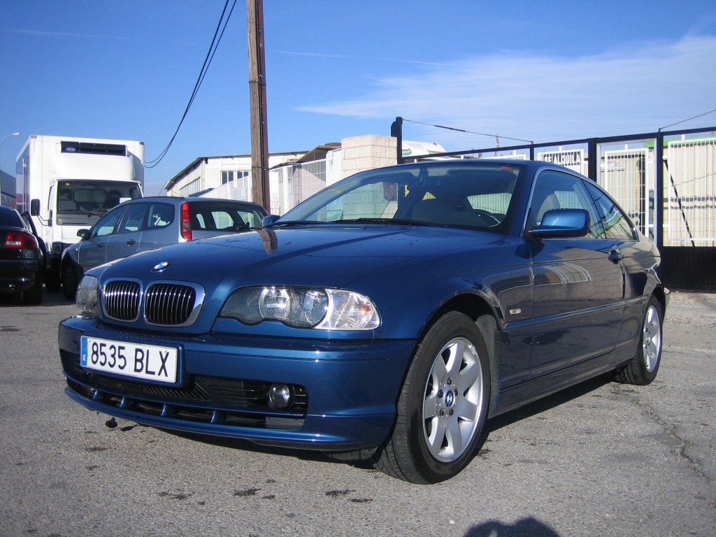 VISTA DELANTERA IZQUIERDA BMW 320 CI COUPE 2.2 170CV
