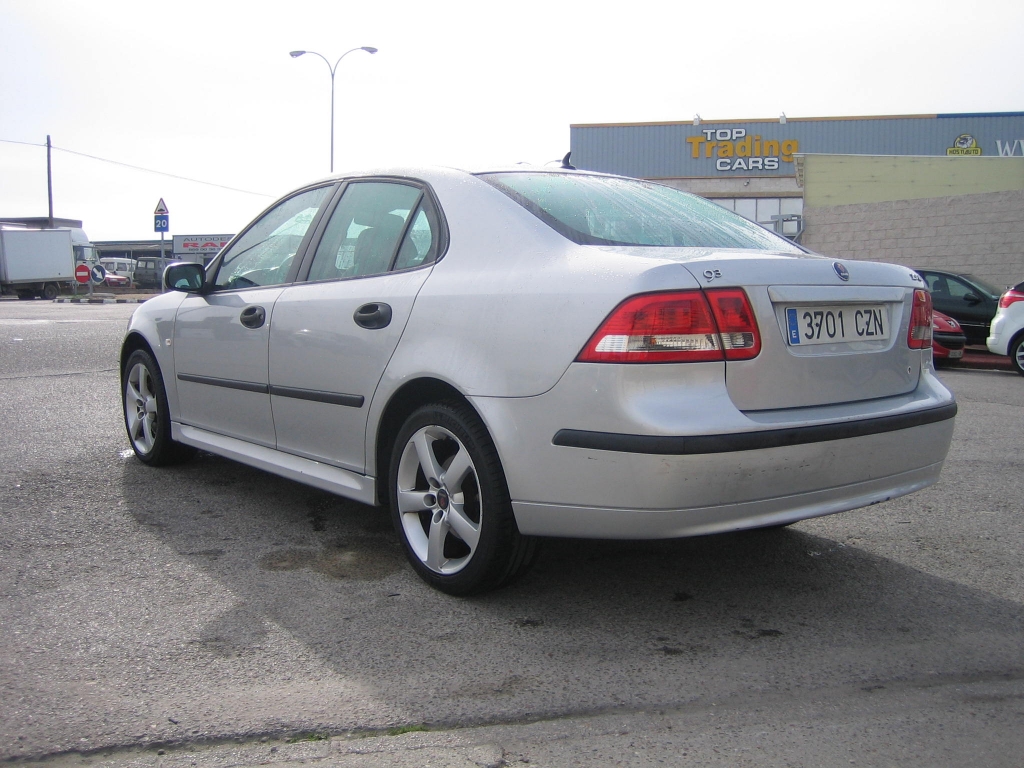 VISTA TRASERA IZQUIERDA 