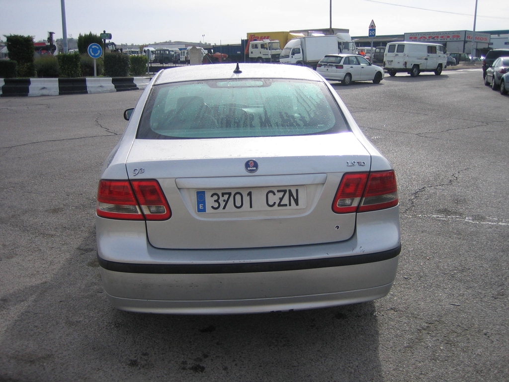VISTA TRASERA SAAB 9 3 1.9 TD 150CV