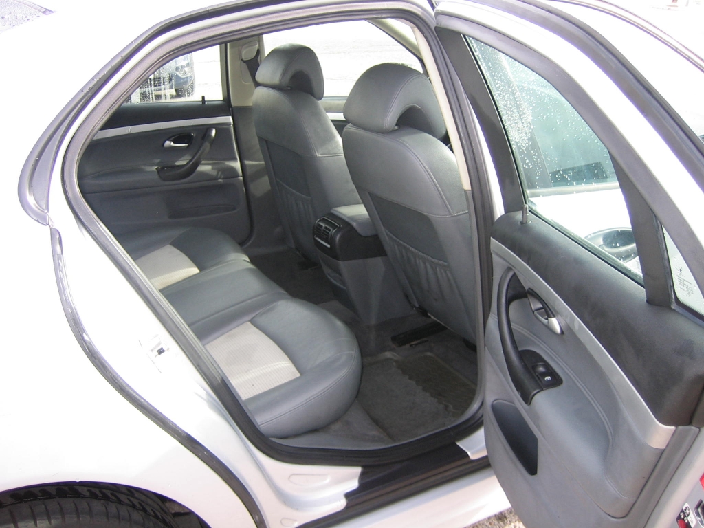 VISTA INTERIOR TRASERO SAAB 9 3 1.9 TD 150CV