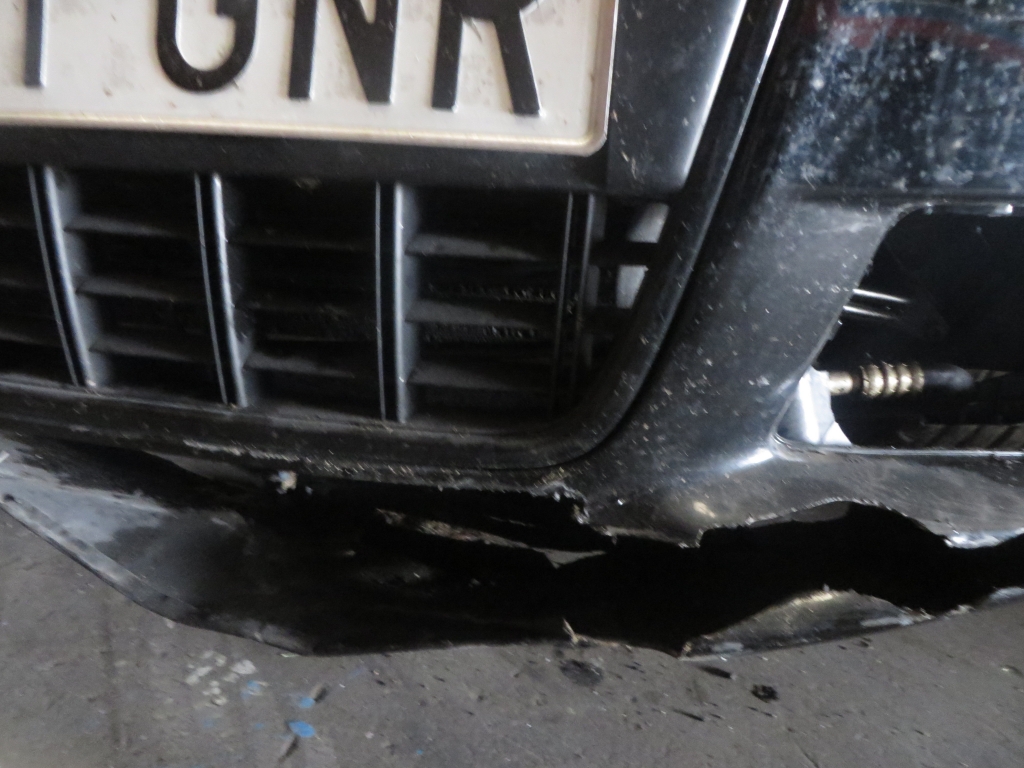 VISTA GOLPE BAJOS AUDI A-4 FAMILIAR 2.0 130CV S-LINE GASOLINA