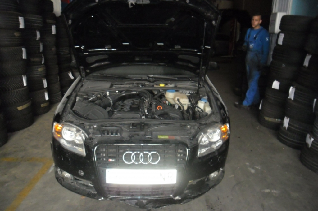 VISTA MOTOR AUDI A-4 FAMILIAR 2.0 130CV S-LINE GASOLINA