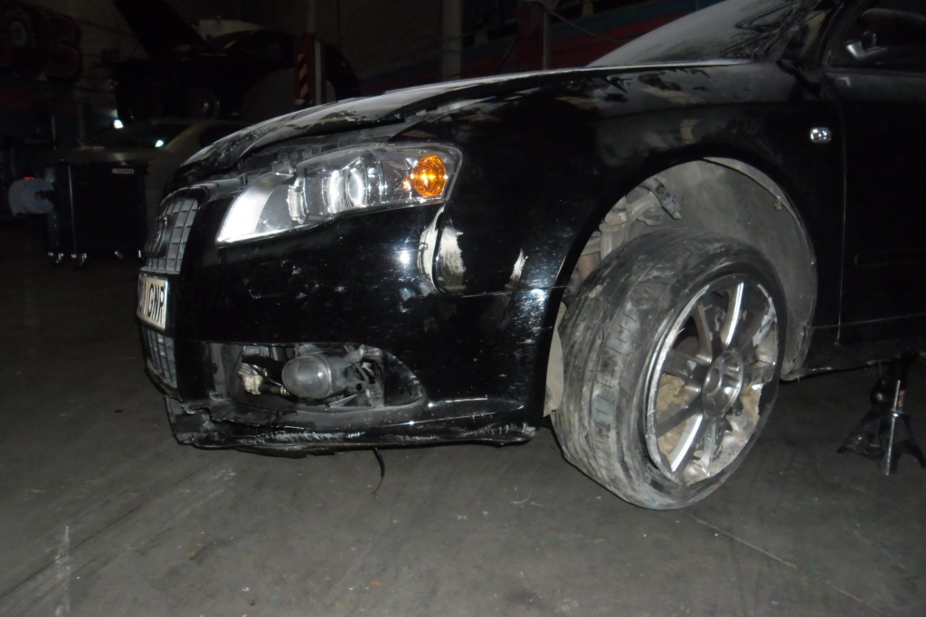 VISTA GOLPE DELANTERO IZQUIERDO AUDI A-4 FAMILIAR 2.0 130CV S-LINE GASOLINA