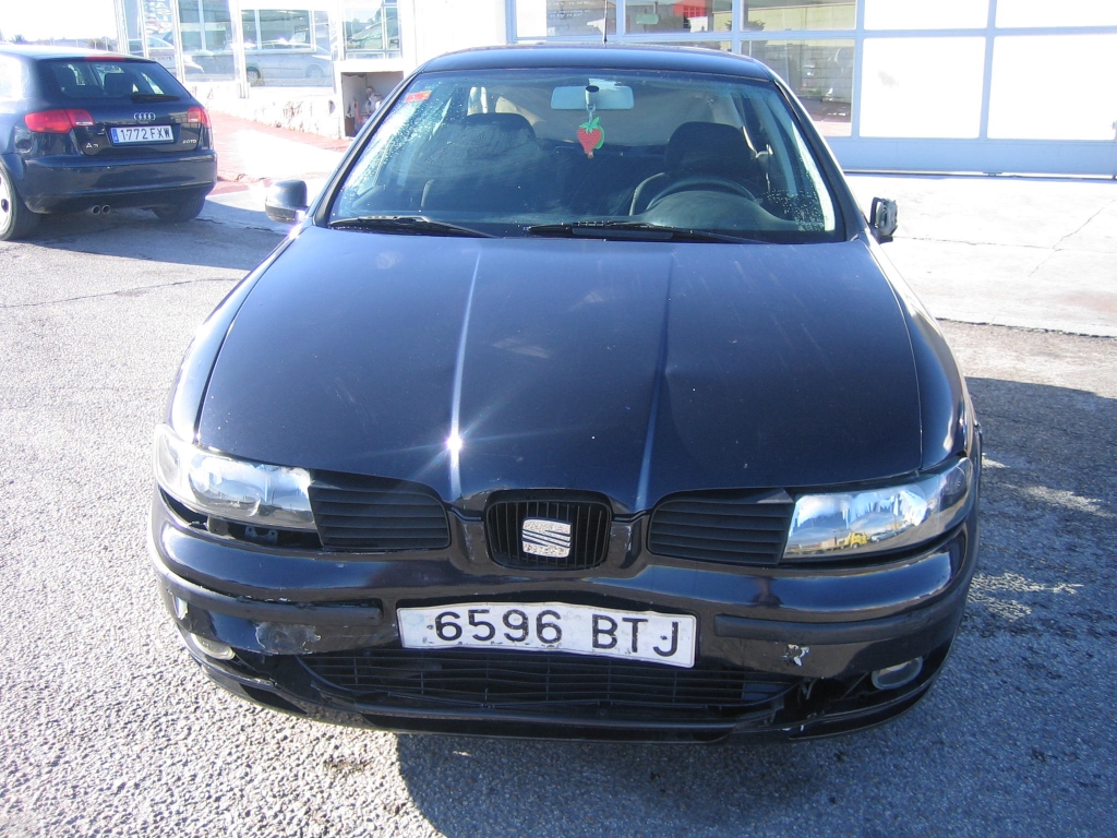VISTA DELANTERA SEAT LEON 1.9 TDI 90CV