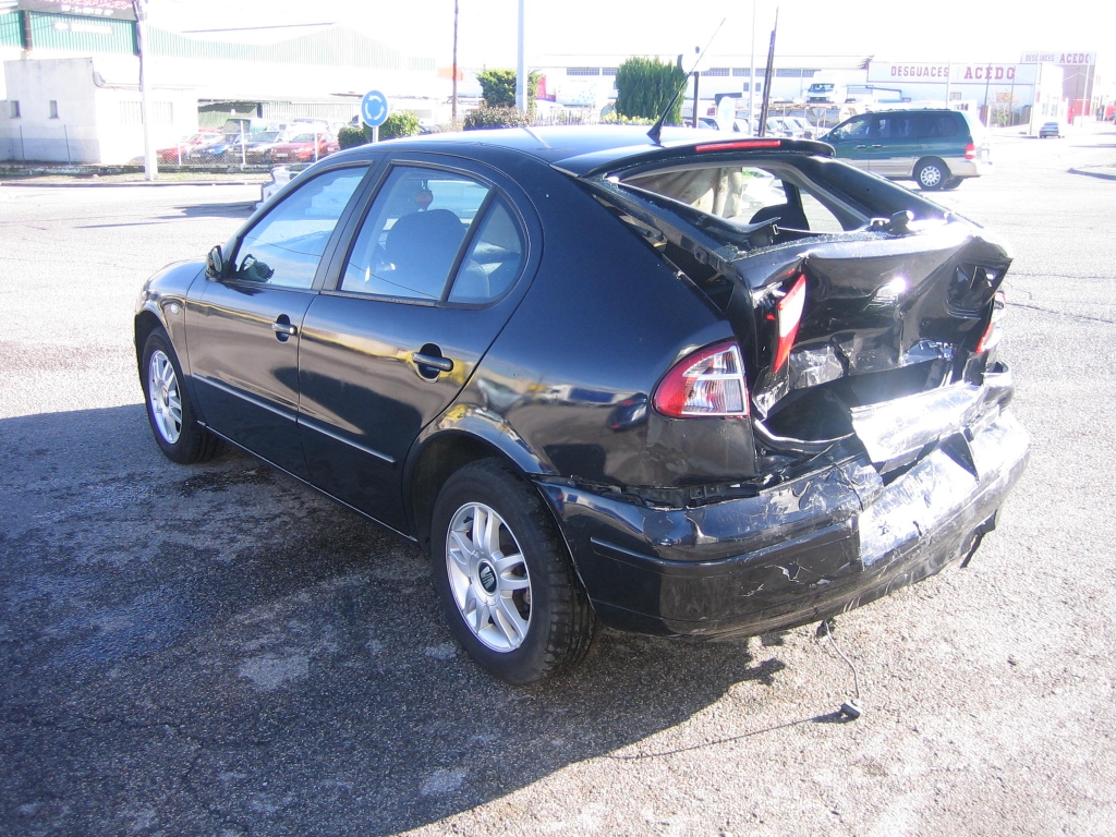 VISTA TRASERA IZQUIERDA SEAT LEON 1.9 TDI 90CV
