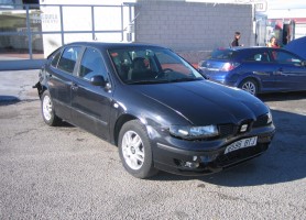VISTA DELANTERA DERECHA SEAT LEON 1.9 TDI 90CV VISTA DELANTERA DERECHA SEAT LEON 1.9 TDI 90CV