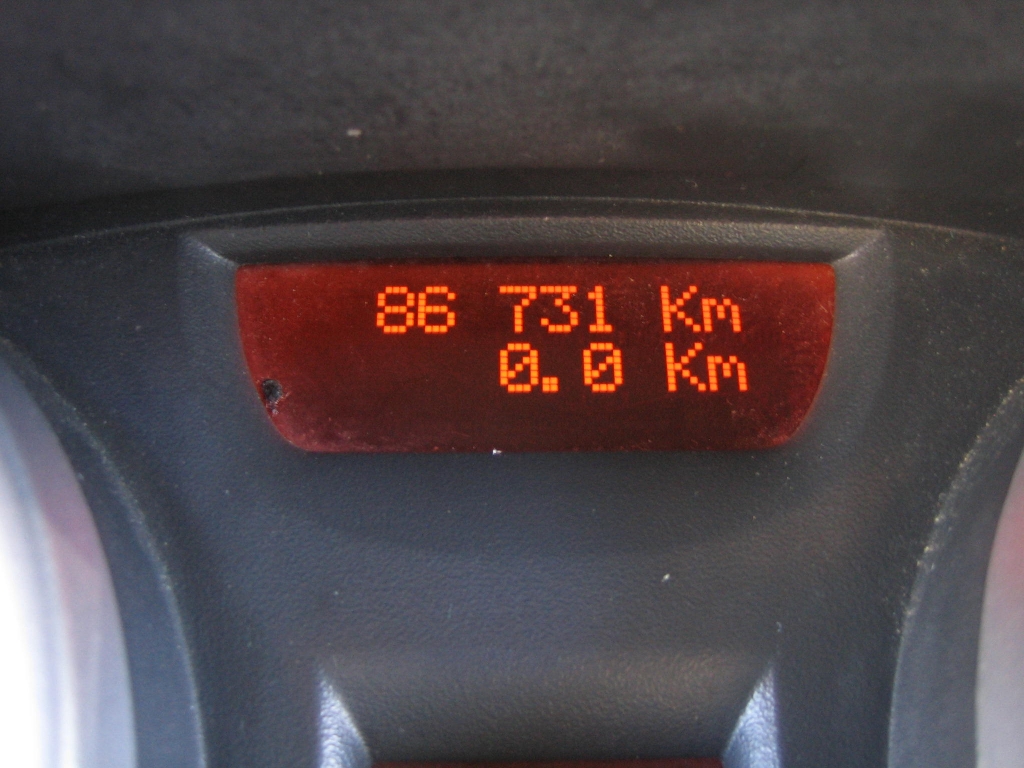 VISTA KM RENAULT MEGANE COUPE CABRIO 1.6 I 113CV