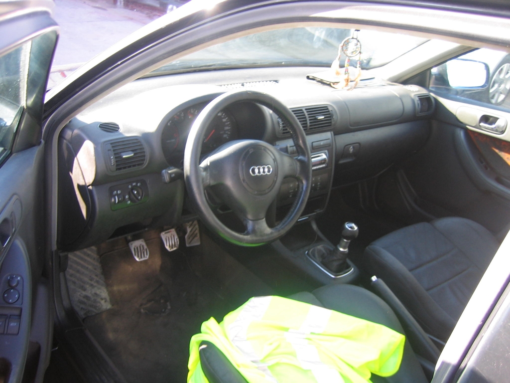 AUDI A-3 1.9 TDI 