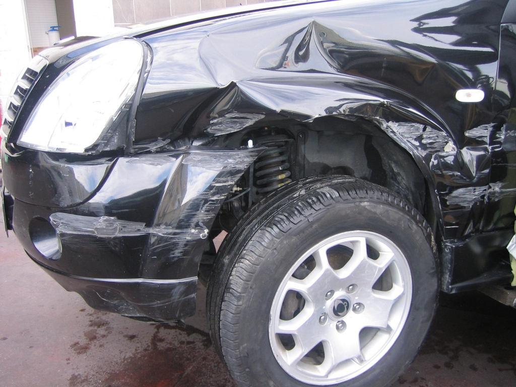 VISTA GOLPE SSANGYONG REXTON RX 270 XVT 2.7 186CV