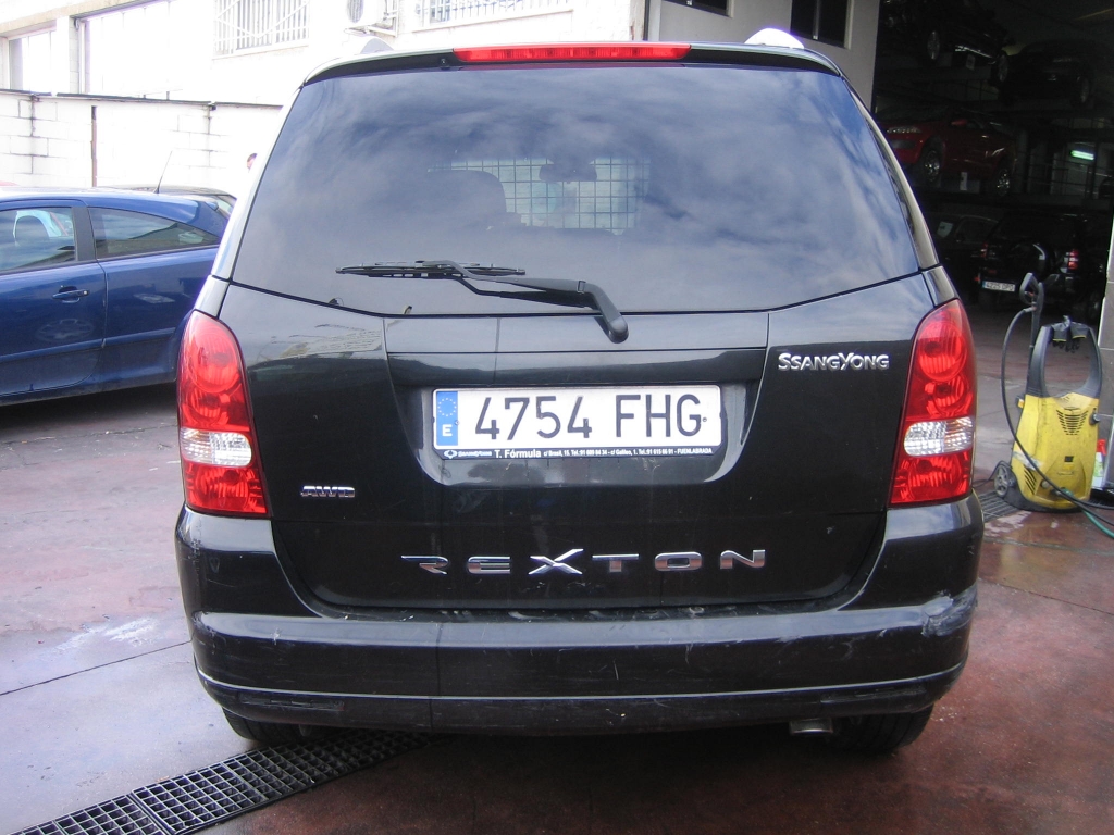 VISTA TRASERA SSANGYONG REXTON RX 270 XVT 2.7 186CV