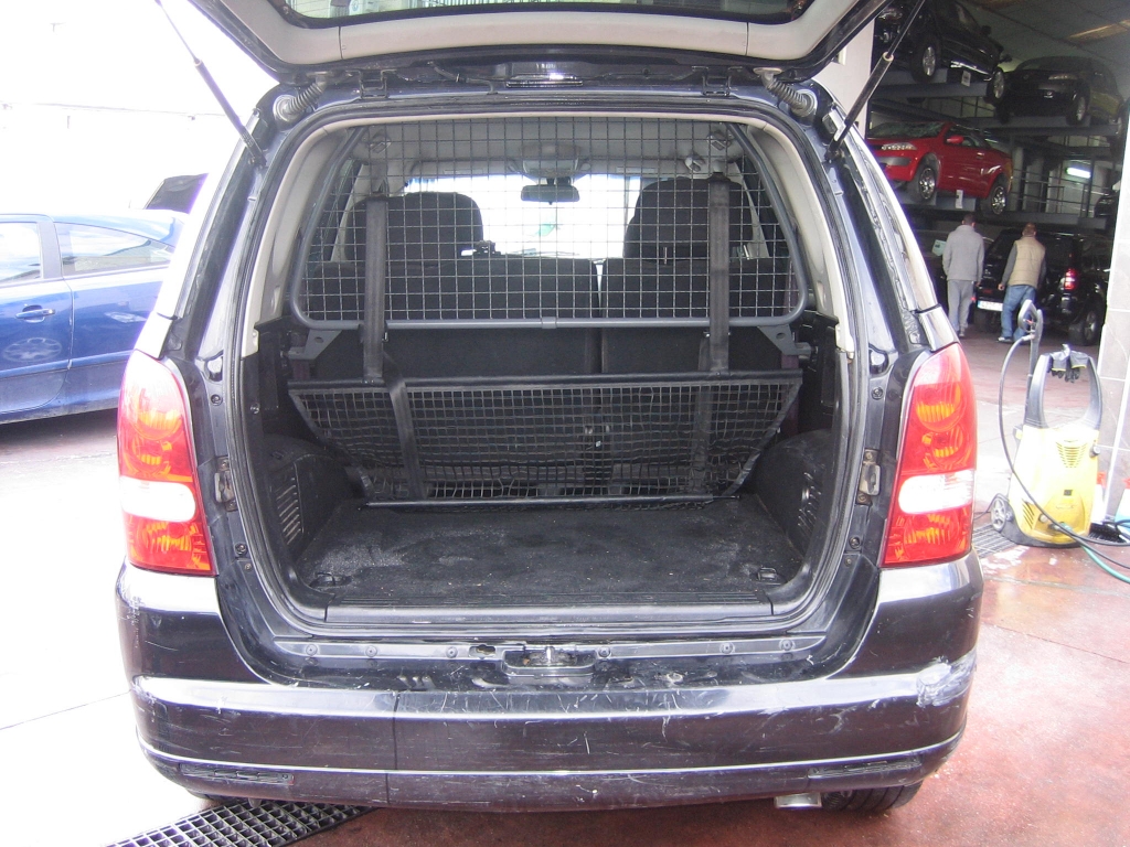VISTA MALETERO SSANGYONG REXTON RX 270 XVT 2.7 186CV