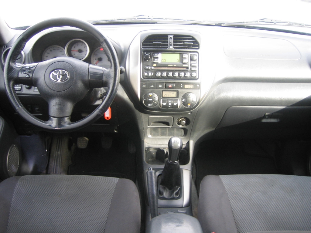VISTA SALPICADERO TOYOTA RAV 4 2.0 D4D 186CV