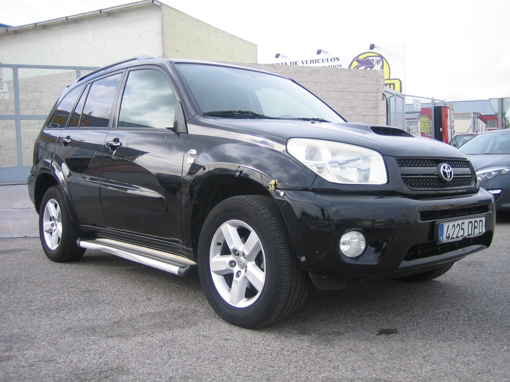 VISTA DELANTERA DERECHA TOYOTA RAV 4 2.0 D4D 186CV