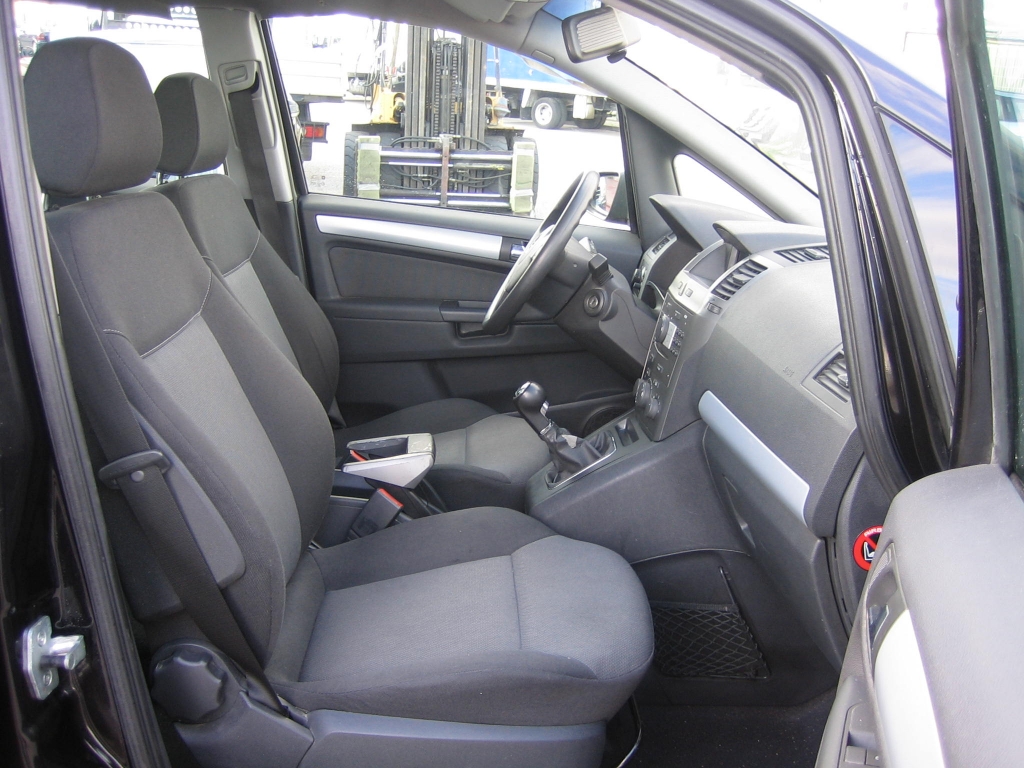 OPEL ZAFIRA 1.9 DTI 120CV 7PLAZAS