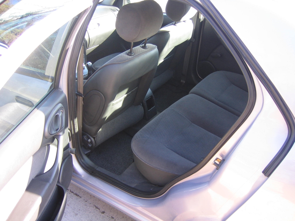 VISTA INTERIOR TRASERO CITROEN XSARA 1.4 HDI 68CV