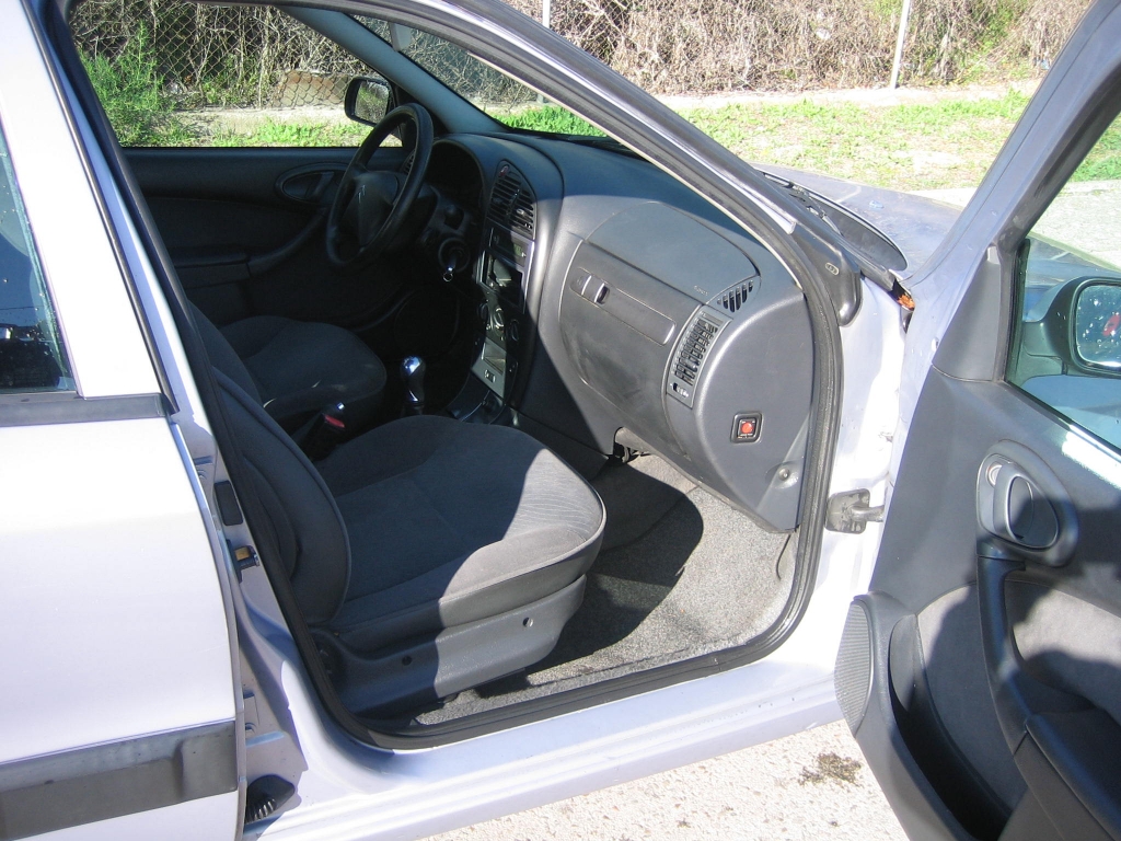 VISTA INTERIOR DERECHO CITROEN XSARA 1.4 HDI 68CV