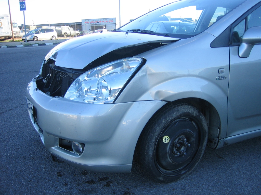 VISTA GOLPE 2 TOYOTA COROLLA VERSO 2.2 D4D SPORT 177CV 7PLAZAS