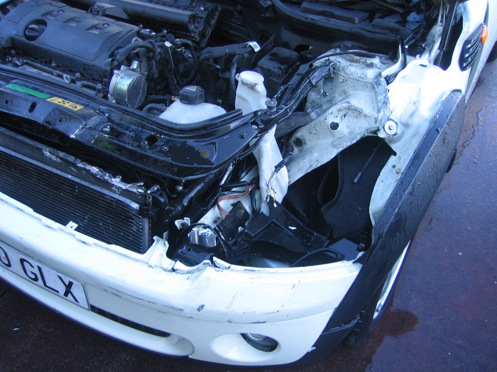 VISTA GOLPE MINI ONE 1.4 I GASOLINA 75CV