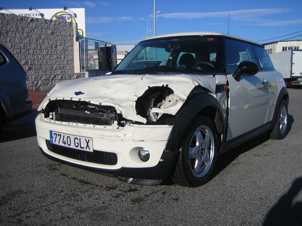 VISTA DELANTERA IZQUIERDA MINI ONE 1.4 I GASOLINA 75CV
