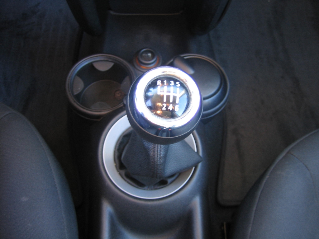 VISTA CAMBIO MINI ONE 1.4 I GASOLINA 75CV