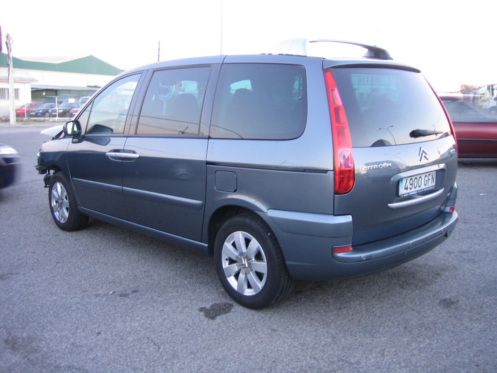 VISTA TRASERA IZQUIERDA CITROEN C-8 2.0 HDI 136CV 8 PLAZA