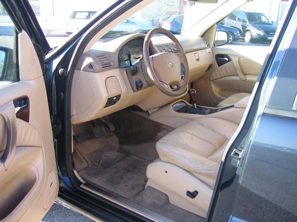 VISTA INTERIOR IZQUIERDO MERCEDXES BENZ ML 400 CDI 4.0 250CV AUTOMATICO