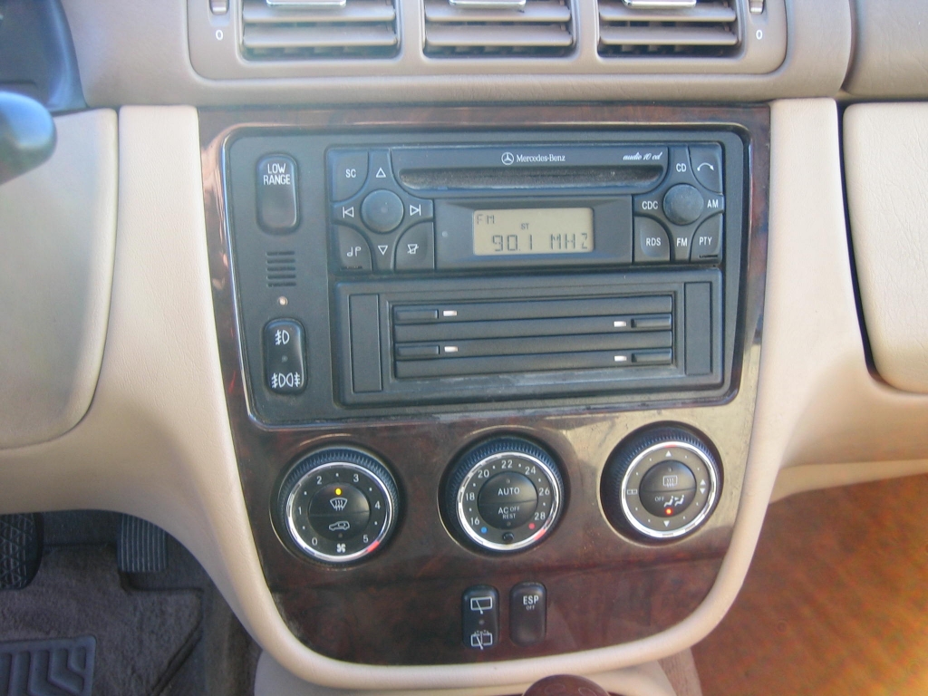 VISTA CD Y CLIMA MERCEDXES BENZ ML 400 CDI 4.0 250CV AUTOMATICO