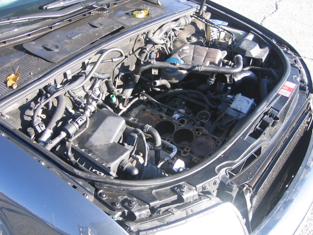 VISTA MOTOR AUDI A-4 1.8 I 150CV AUTOMATICO