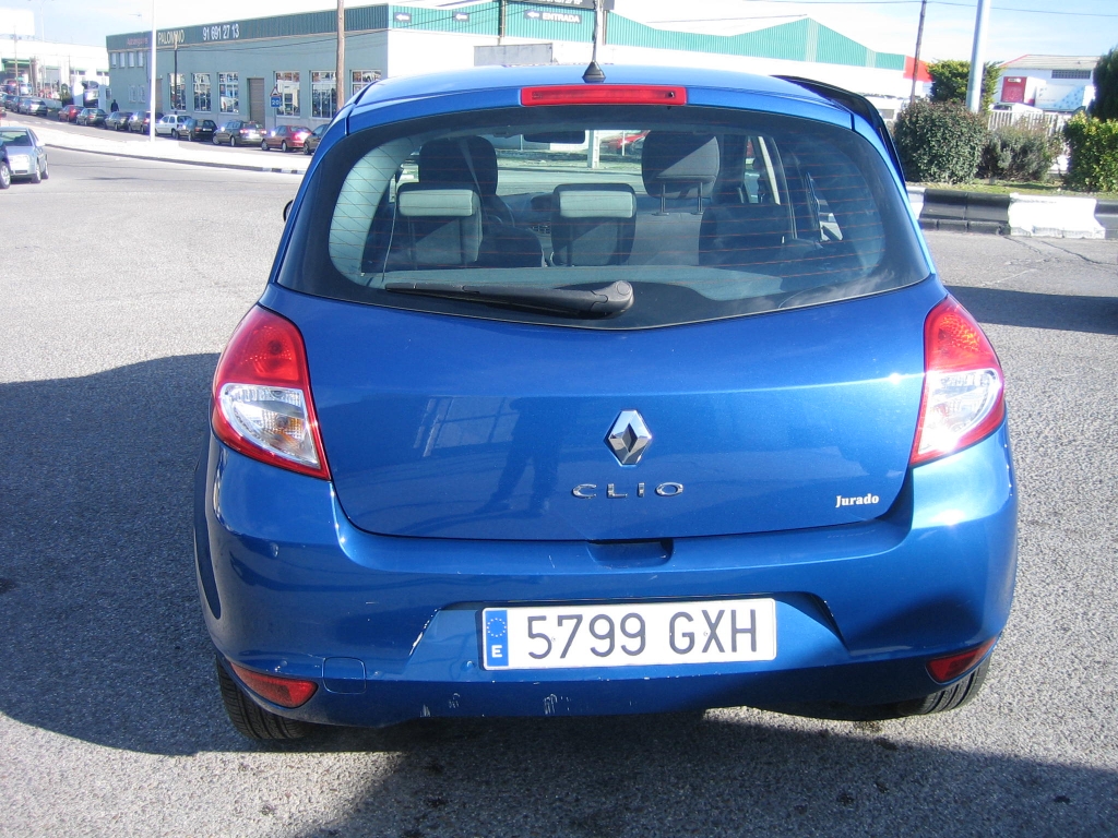 VISTA TRASERA RENAULT CLIO 1.2 I 75CV