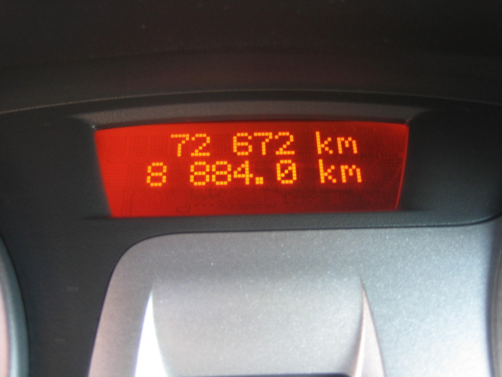 VISTA KM RENAULT CLIO 1.2 I 75CV