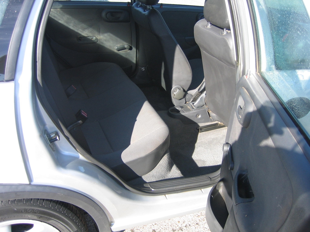 VISTA INTERIOR TRASERO OPEL CORSA C 1.7 CDTI 65CV