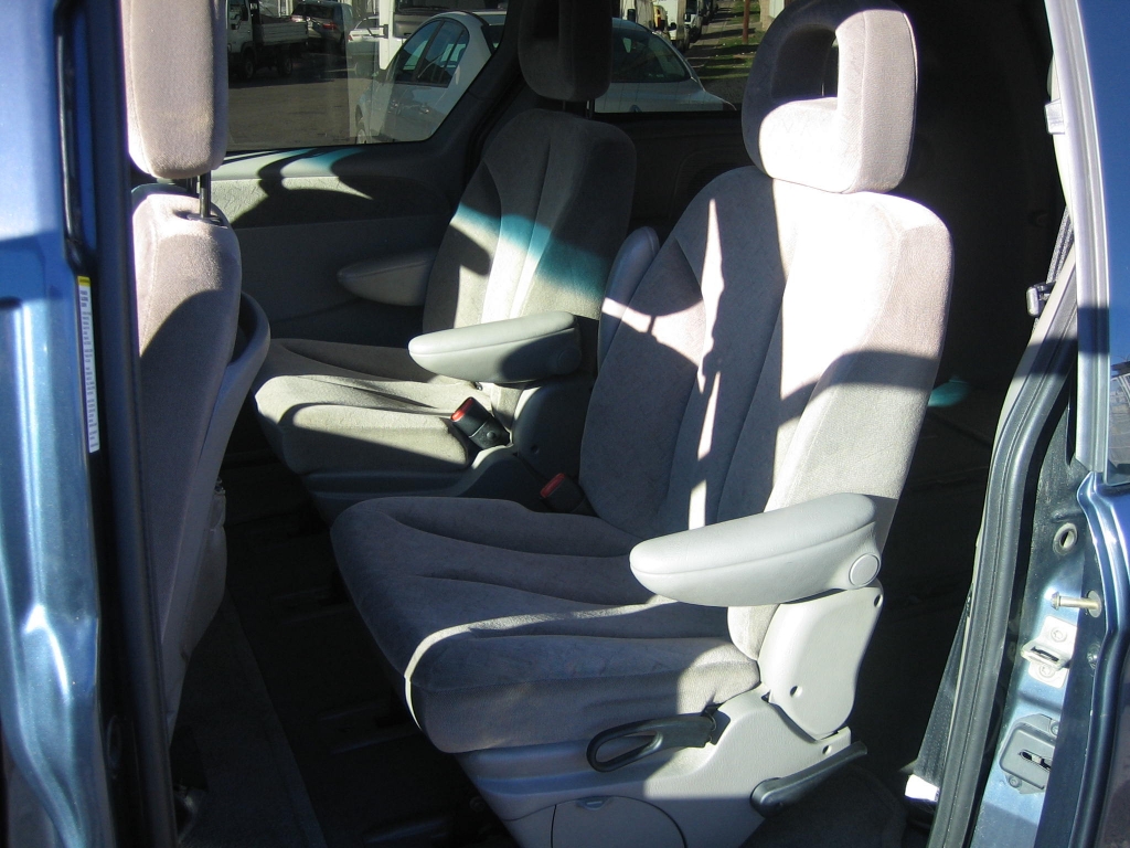 CRYSLER VOYAGUER 2.5 CRDI 143CV 