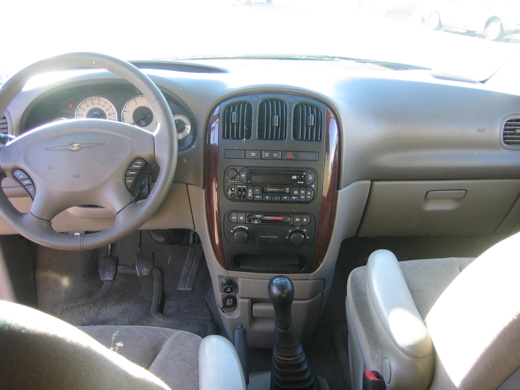 CRYSLER VOYAGUER 2.5 CRDI 143CV 