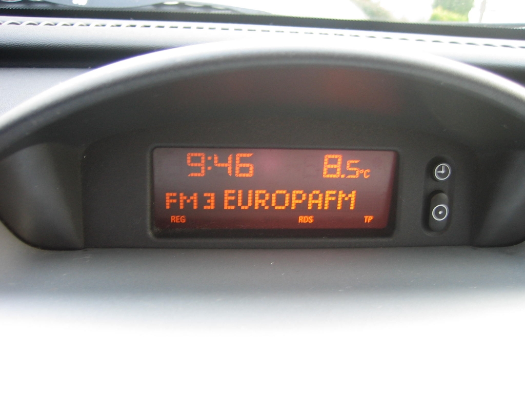 VISTA PANTALLA OPEL CORSA 1.3 CDTI 70CV 