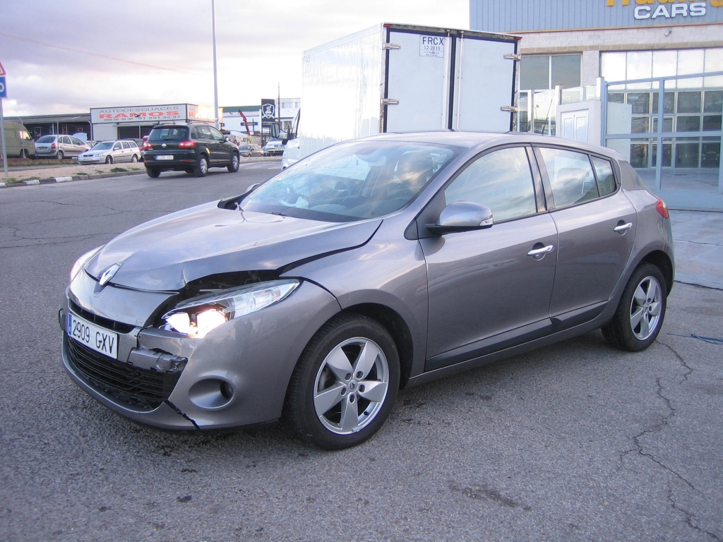 RENAULT MEGANE