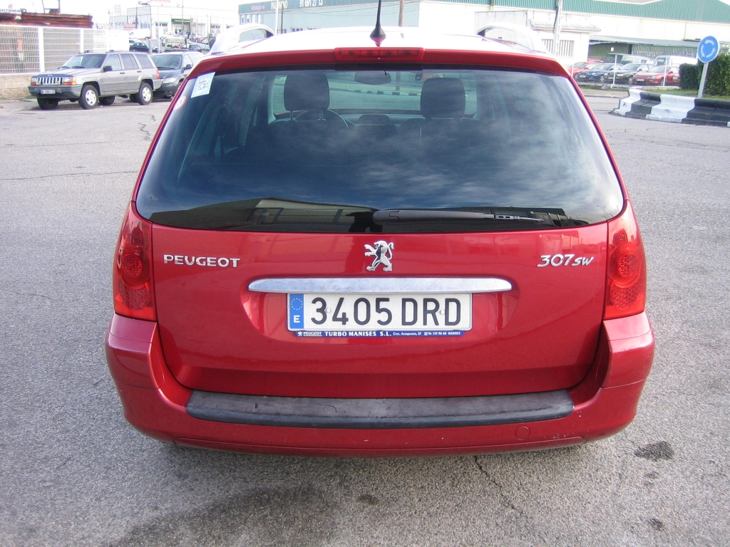 VISTA TRASERA PEUGEOT 307 SW PACK 1.6 HDI 90CV 7 PLAZAS,