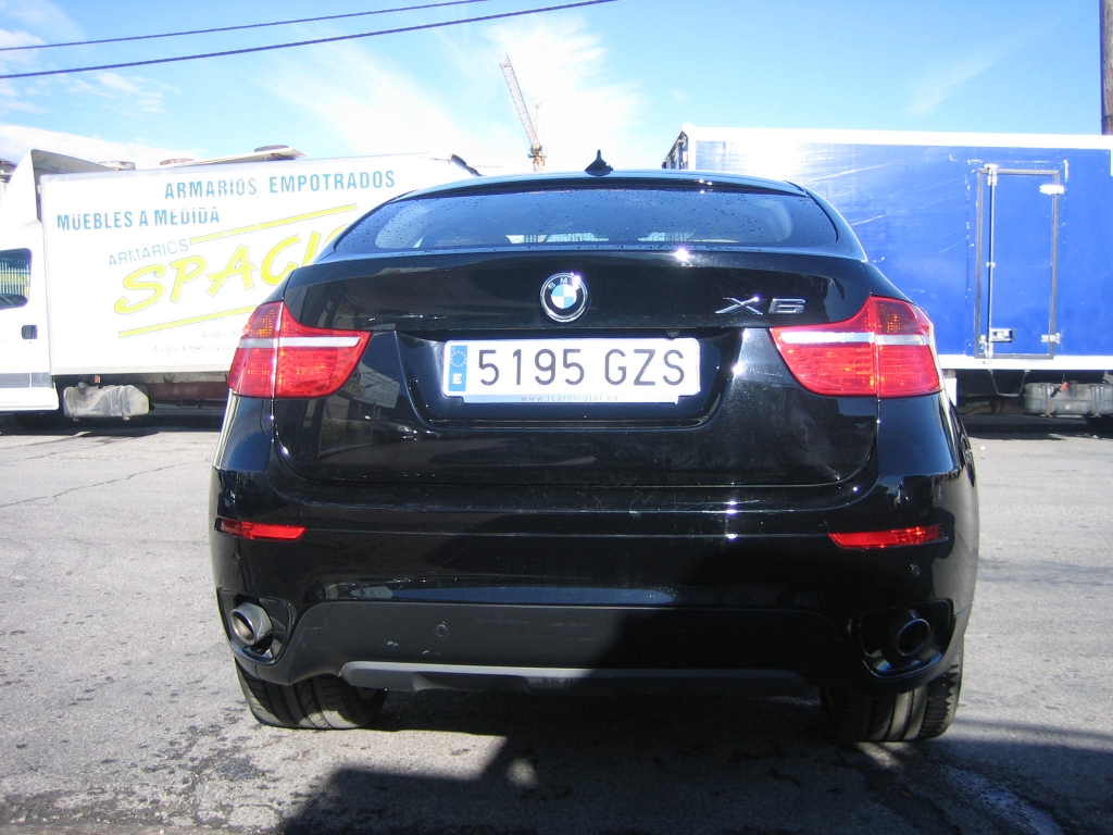 VISTA TRASERA BMW X-6 X-DRIVE 3.0 D 245CV AUTOMATICO