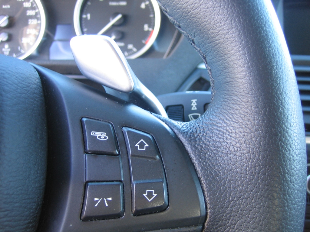 VISTA LEVAS EN VOLANTE BMW X-6 X-DRIVE 3.0 D 245CV AUTOMATICO