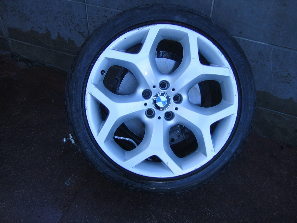 VISTA RUEDA LADO GOLPE BMW X-6 X-DRIVE 3.0 D 245CV AUTOMATICO